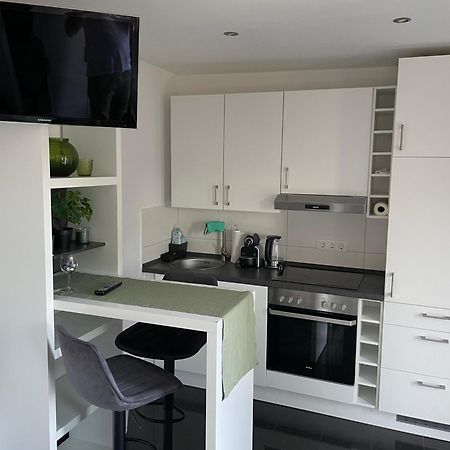 Ferienwohnung Mit Fussbodenheizung Nahe Messe, Gratis Parkplatz Und Abstellplatz E - Bike Hannover Ngoại thất bức ảnh