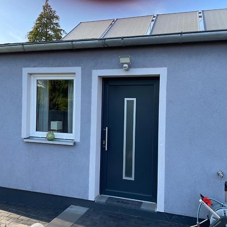 Ferienwohnung Mit Fussbodenheizung Nahe Messe, Gratis Parkplatz Und Abstellplatz E - Bike Hannover Ngoại thất bức ảnh